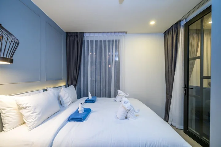 Тхаланг: Palmyrah Surin - Walk to the beach!!! Brand new luxury condo B211, Thalang, Phuket, Thailand