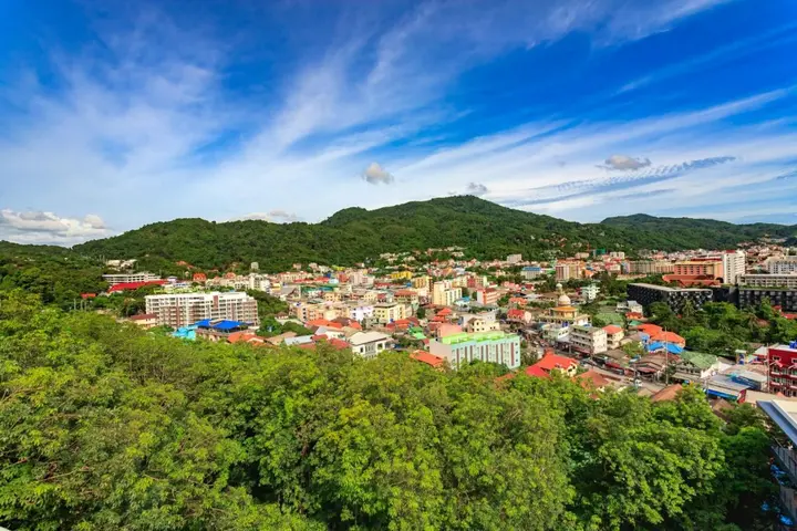 Кату: U208 - Patong Studio with kitchen, pool and private patio., Patong, Phuket, Thailand