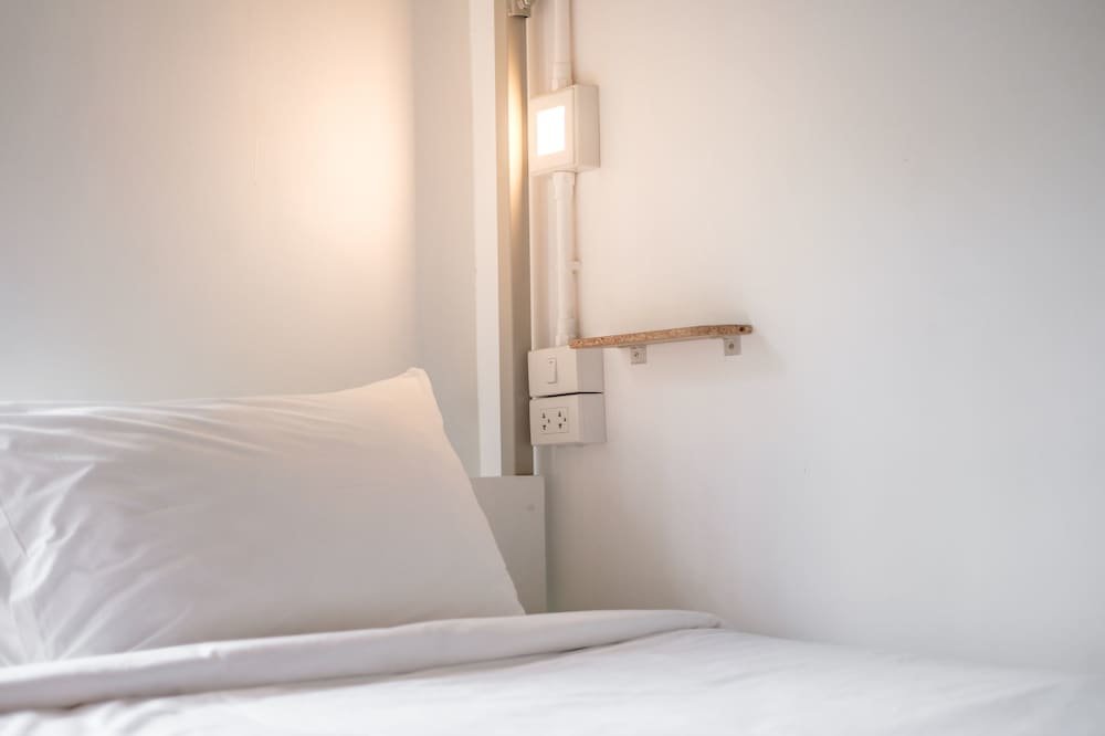 Остров Тау: The Dearly Koh Tao Hostel