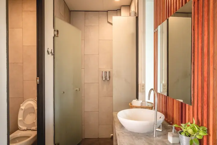 Остров Тау: The Dearly Koh Tao Hostel