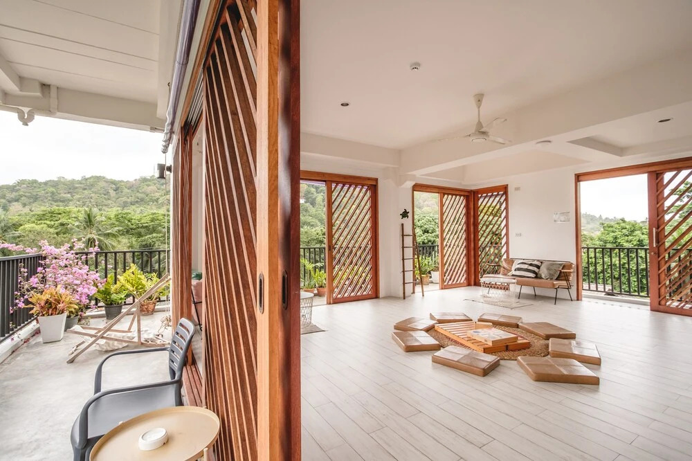 Остров Тау: The Dearly Koh Tao Hostel