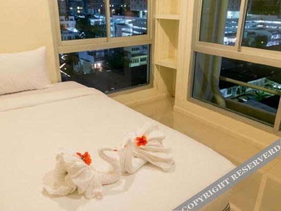 Бангкок: Right Place Sathorn