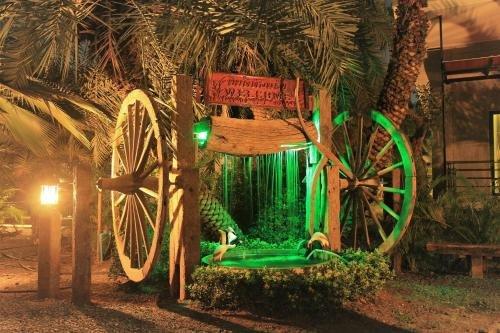Лопбури: Lopburi Palm Resort