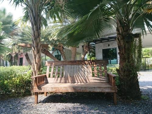 Лопбури: Lopburi Palm Resort