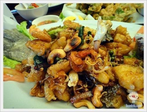 Саванг-Даен-Дин: Khun Ning Resort