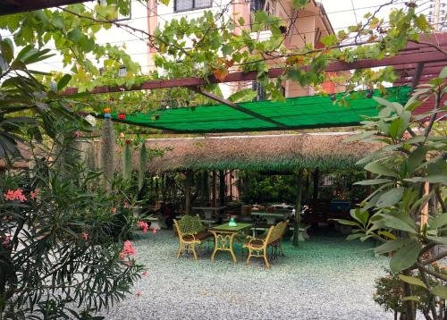 Банг-Саре: Garden House Bang Saray