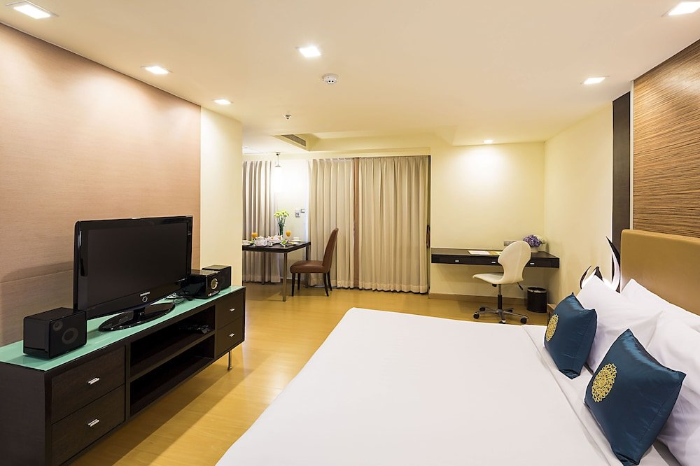 Бангкок: Aspen Suites Sukhumvit 2 (Sha)