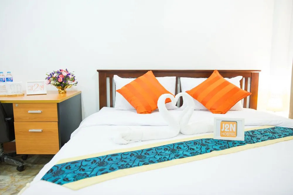 Бангкок: J2N Hostel