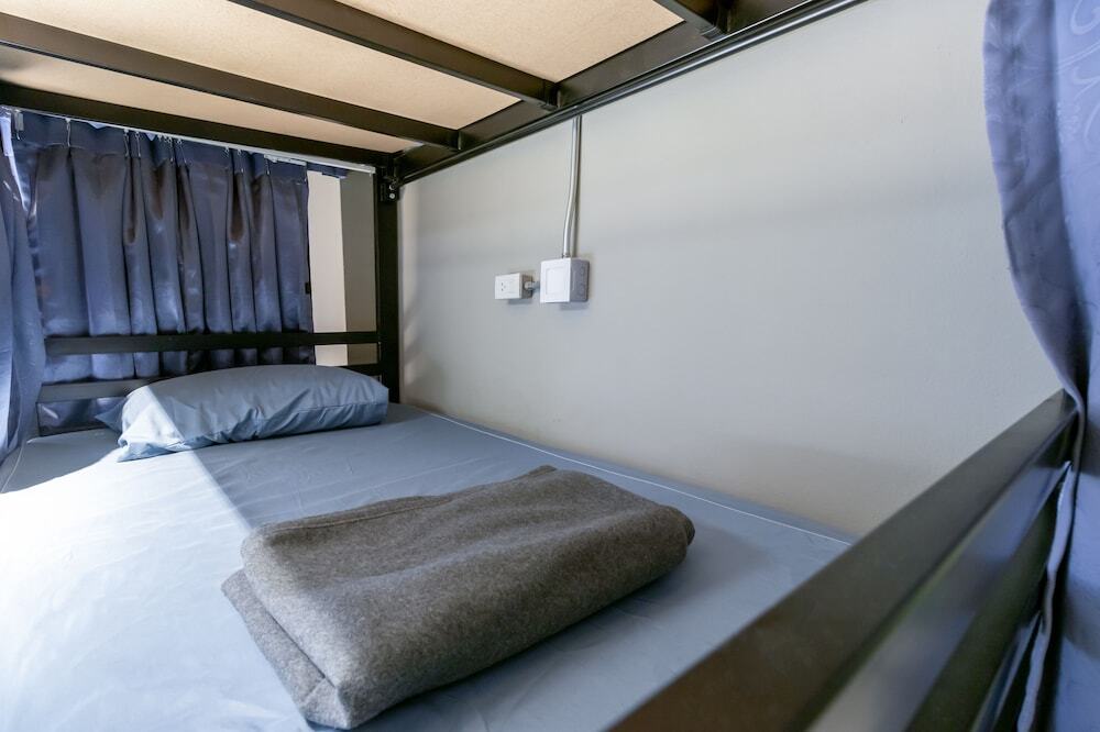 Бангкок: B168-Bed & More