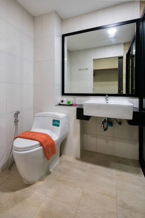 Саттахип: Sattahip 9 Boutique Hotel OYO Rooms