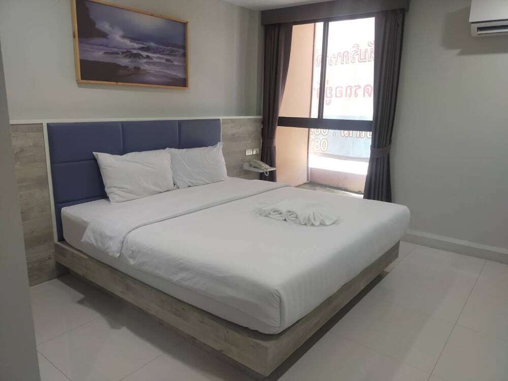 Саттахип: Sattahip 9 Boutique Hotel OYO Rooms