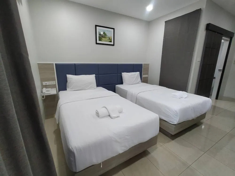 Саттахип: Sattahip 9 Boutique Hotel OYO Rooms