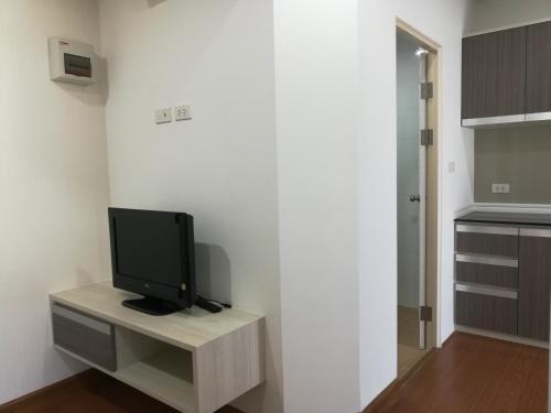 Бури Рам: buriram tadatel unit 205