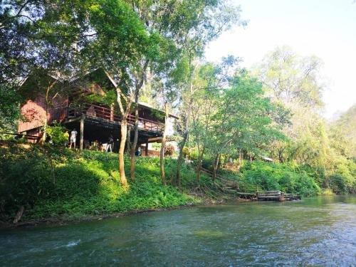Мае-Таенг: Farm63 Chiang Dao