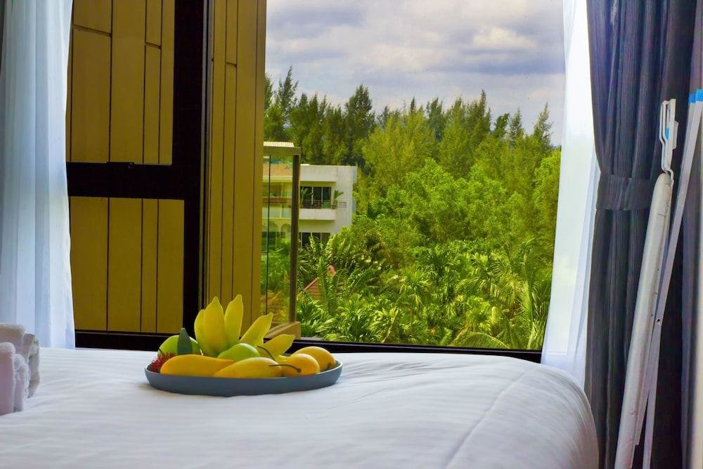 Тхаланг: The Aristo Resort 610