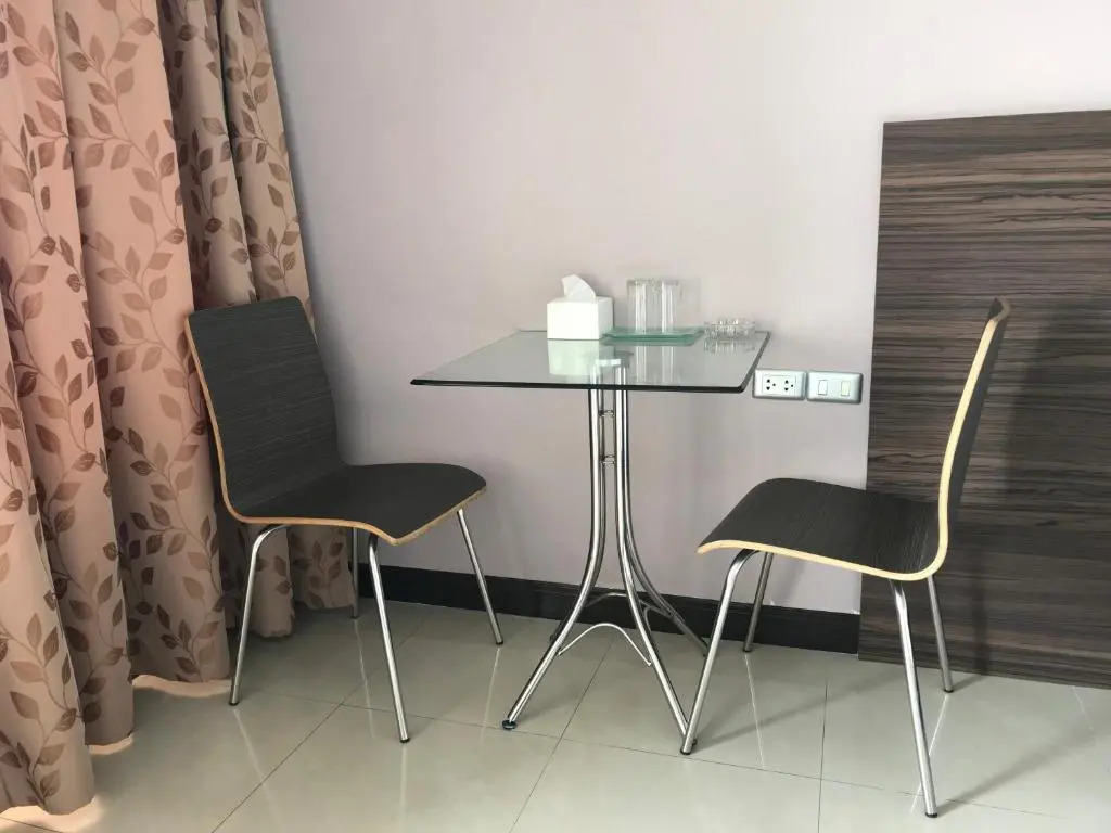 Бангкок: 14 Place Apartment