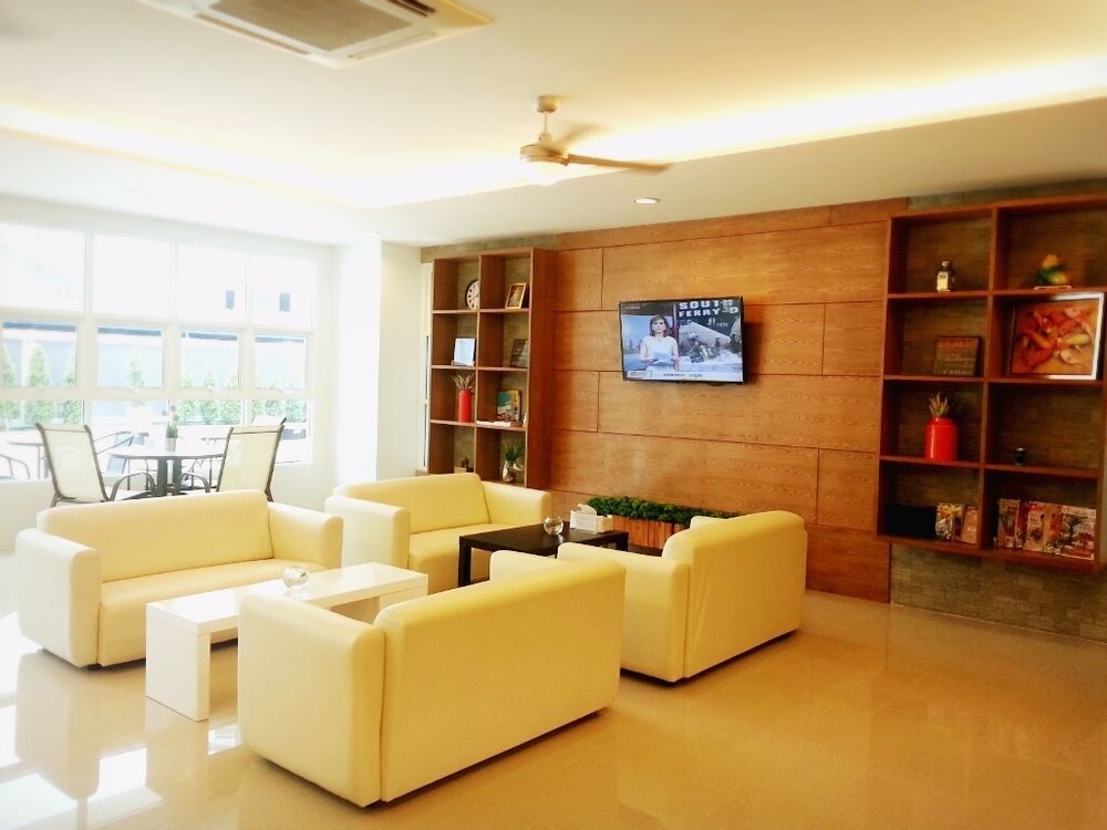 Бангкок: Wealth30th Apartment