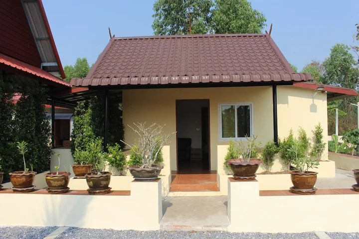 Бан-Мак-Хен: 1 Bedroom Pool Villa Tropical Fruit Garden Fast Wi-fi Smart Tv Home Cooking