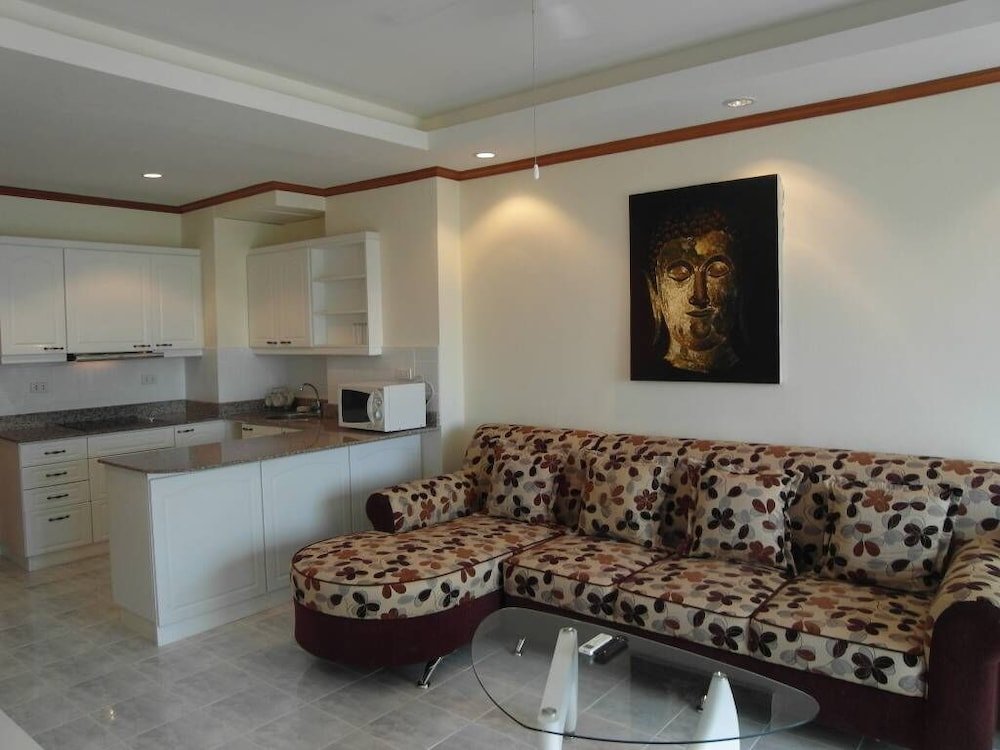 Паттайя: View Talay 1B Floor 6 Room