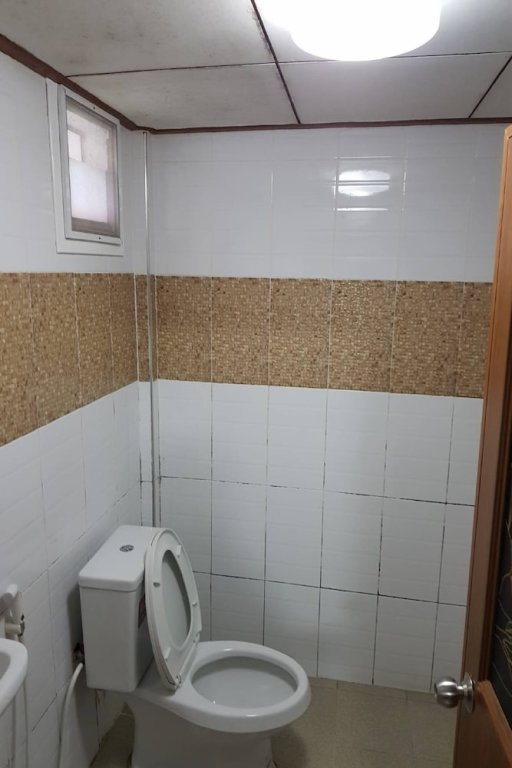 Тха-Май-Руак: OYO 75352 Hotel Family House And Resort Phetchaburi