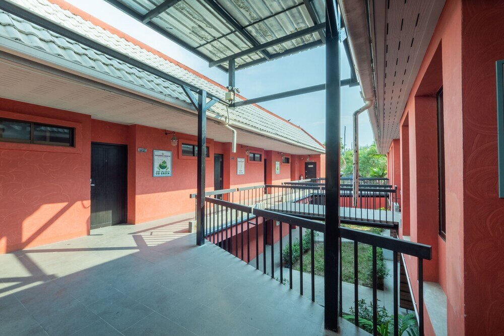 Паттайя: Oyo 75369 Cozy Rooms@ Pattaya Addicts