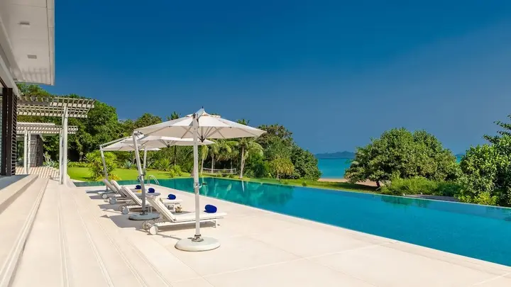 Тхаланг: Villa Verai