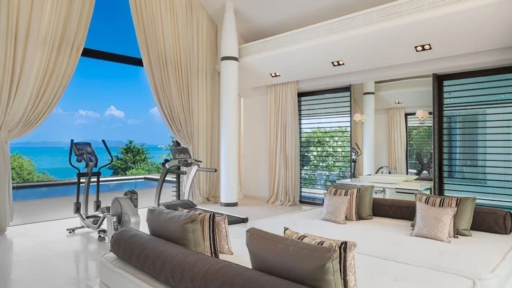 Тхаланг: Villa Verai