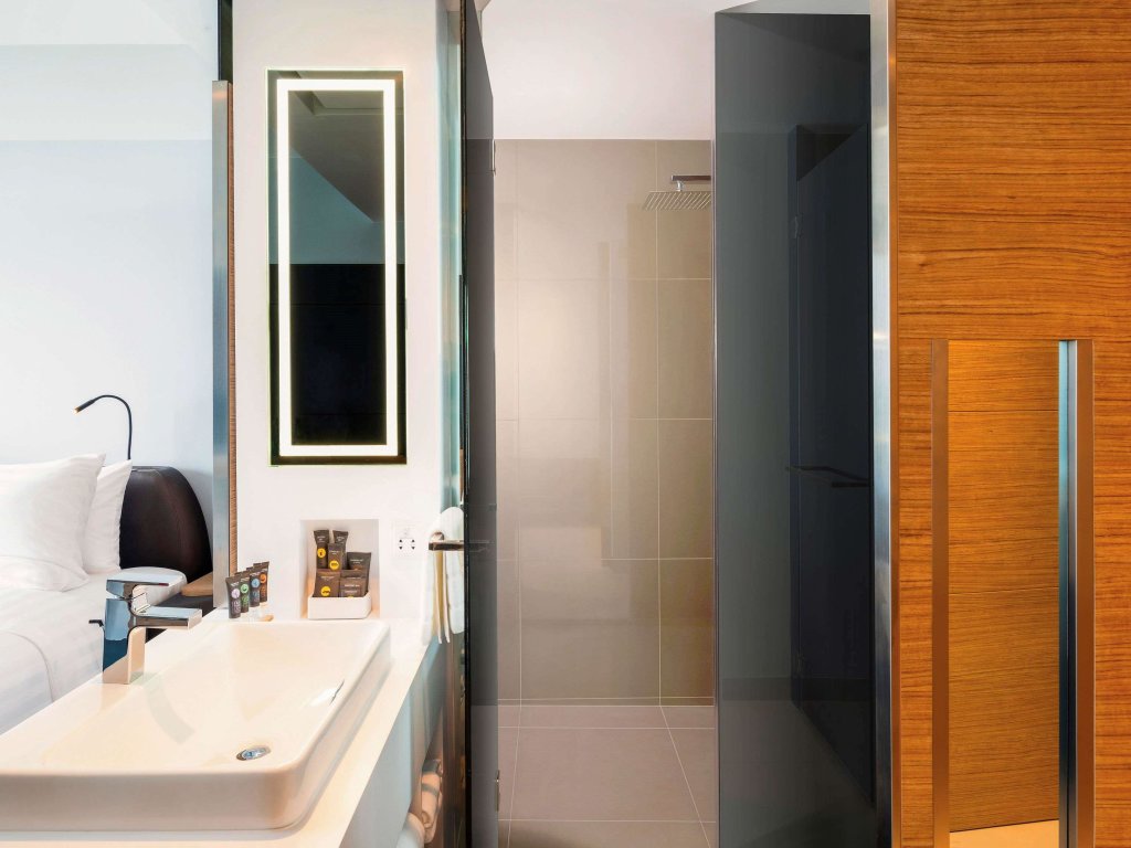 Сирача: Novotel Marina Sriracha