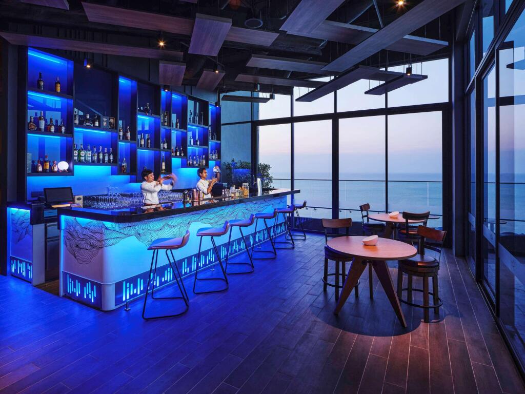 Сирача: Novotel Marina Sriracha