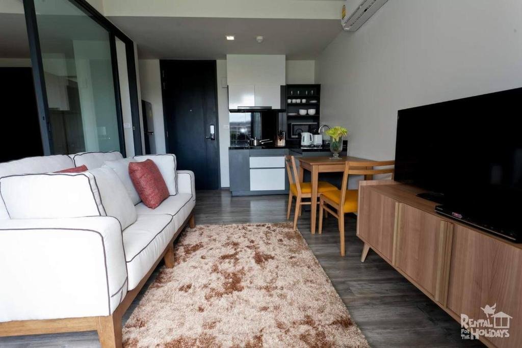 Кату: Modern 1 Br Wifi Pool Walk To Patong Beach