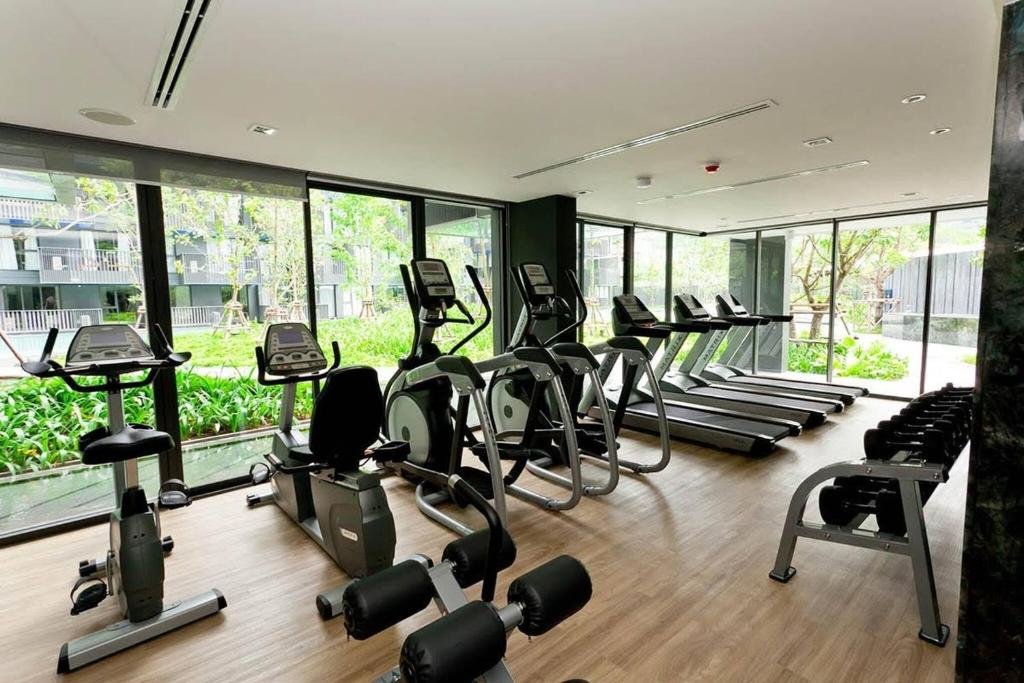 Кату: Modern 1 Br Wifi Pool Walk To Patong Beach