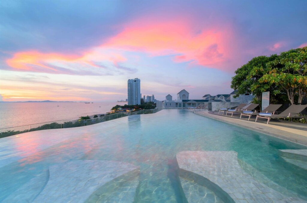 На Чом Тхиан: Bayphere Hotel Pattaya