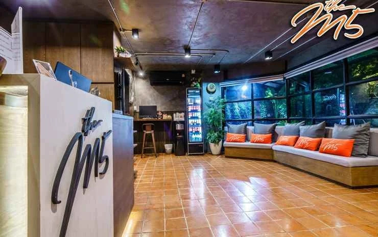 Паккрет: The M5 Residence