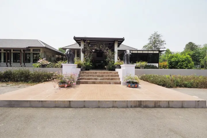Сан-Кампаенг: Capital O 871 Baan Ping Kan Longstay