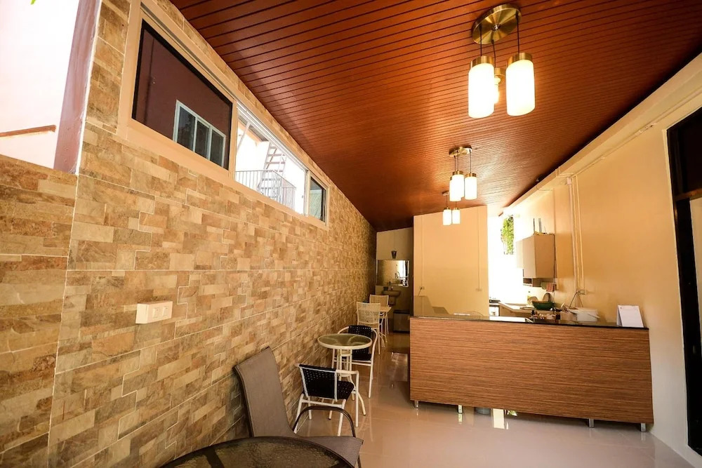 Бангкок: U-need Guesthouse