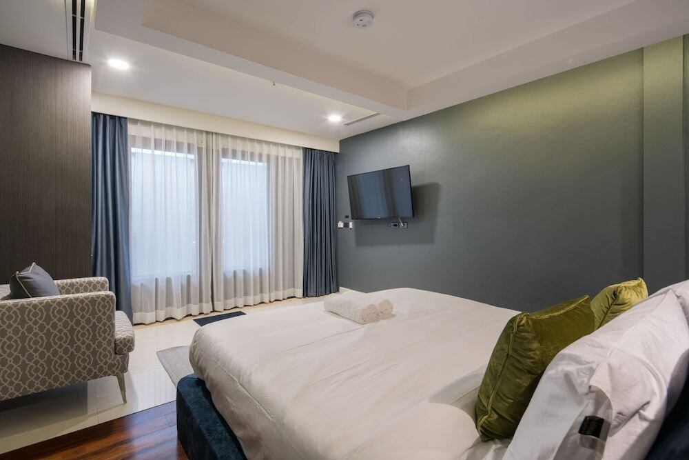 Кату: Sea Room's at Patong