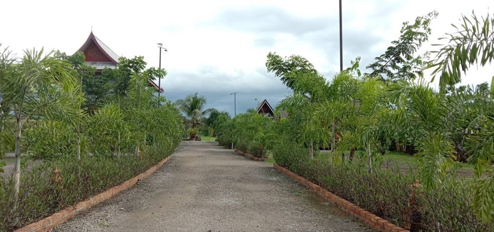 Сан-Патонг: Naihuar resort