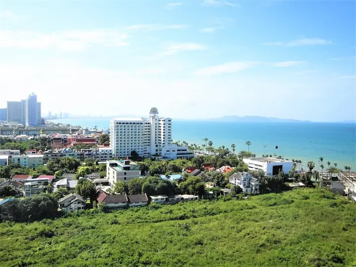Паттайя: Sea View at Jomtien Beach