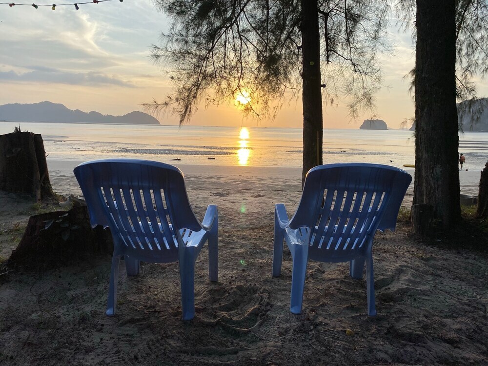 Ко-Мук: Blue Lagoon Home Trang