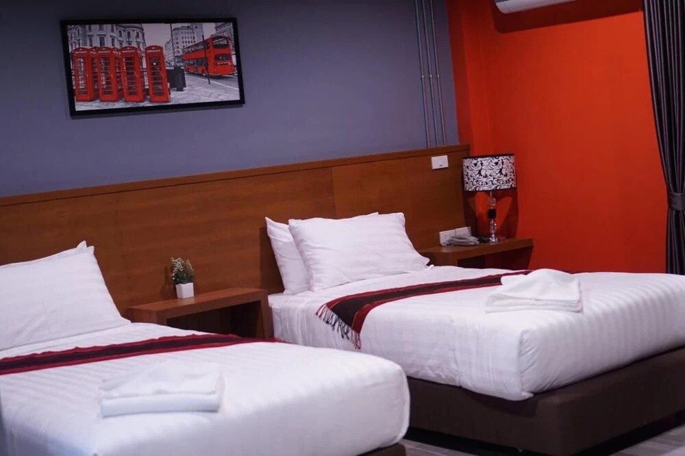 Нанг-Ронг: S.S.Hotel Nangrong