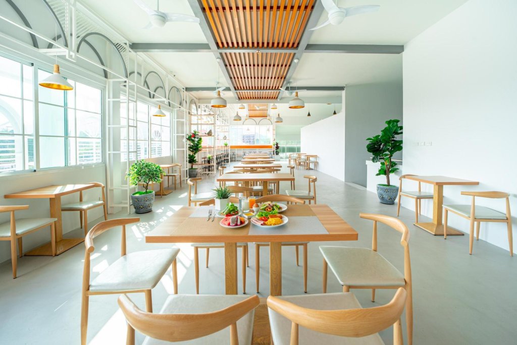 Муанг: Peranakan House