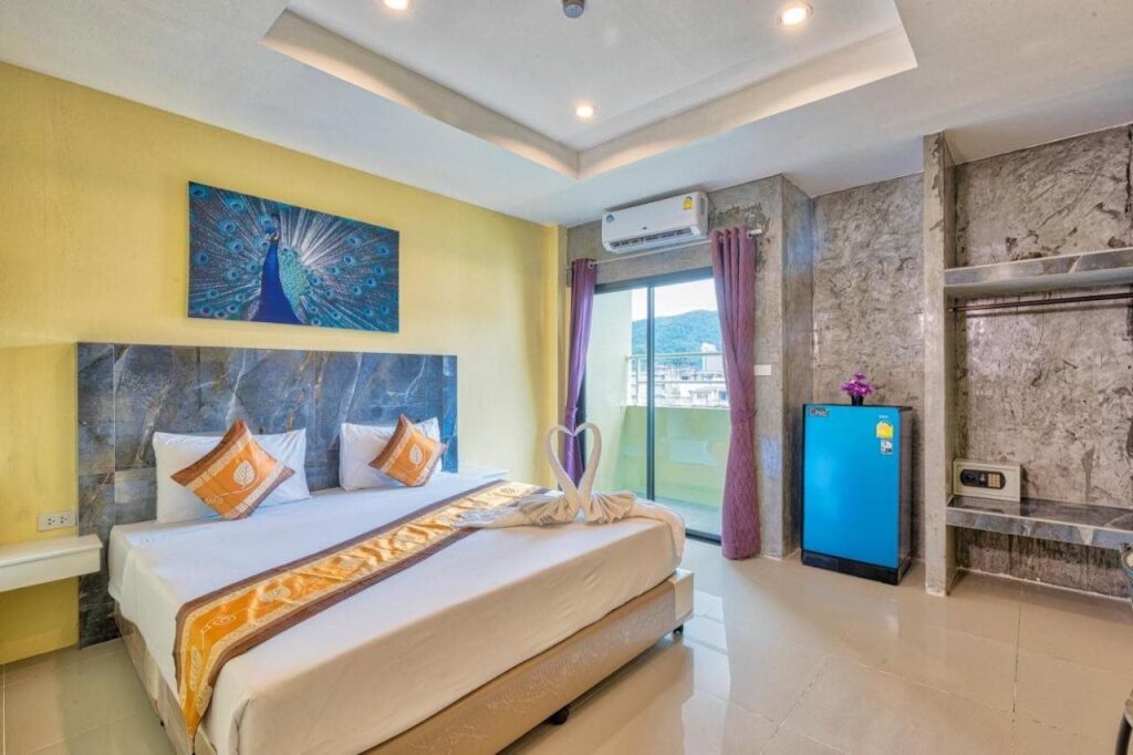 Кату: TJ Patong Hotel -