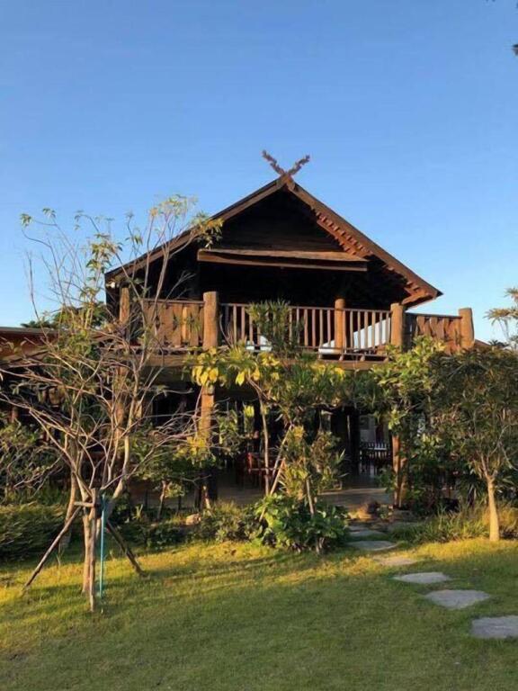 Пхаяу: Naga Tara Resort