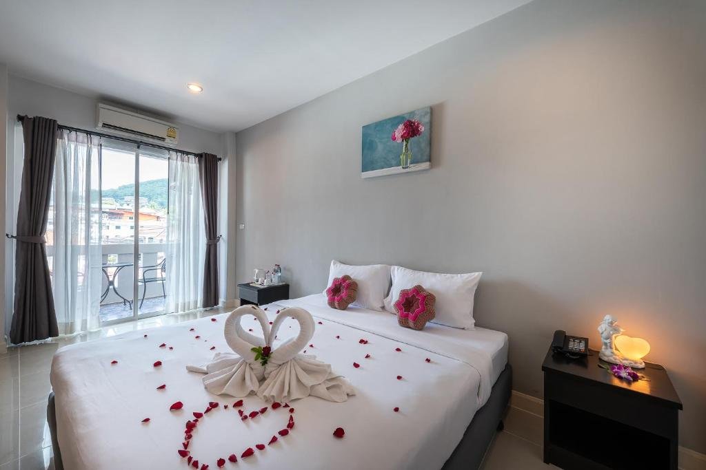 Муанг: May House Karon Beach
