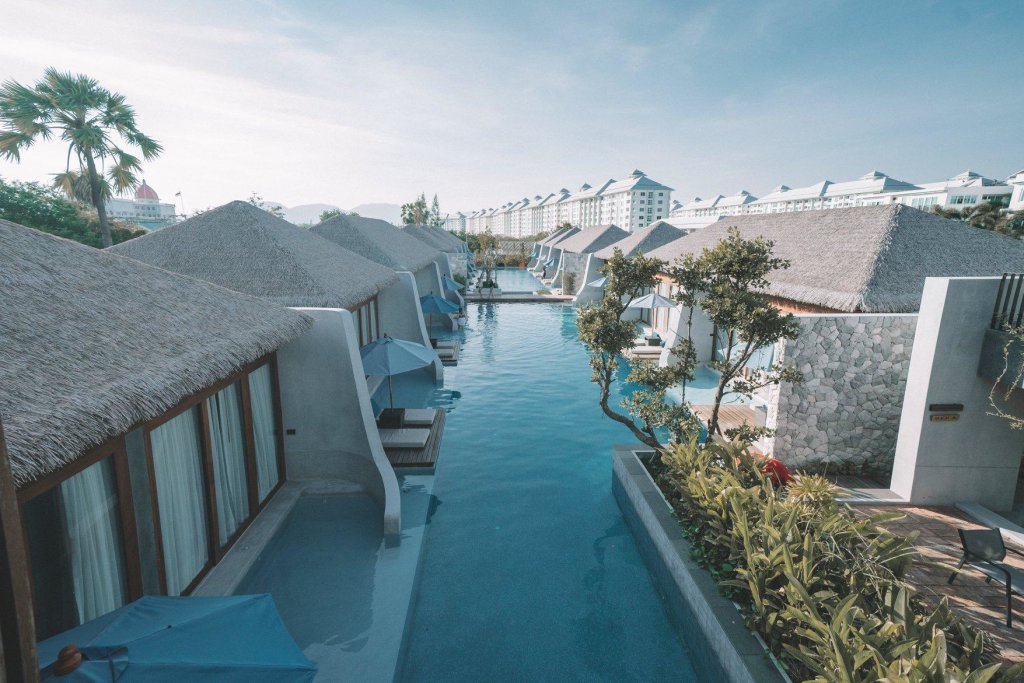 Чаам: Lullaby The Sea Hua Hin