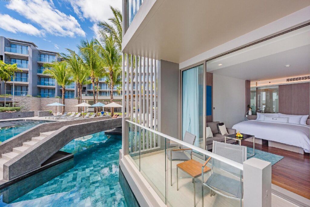 Патонг: Oceanfront Beach Resort