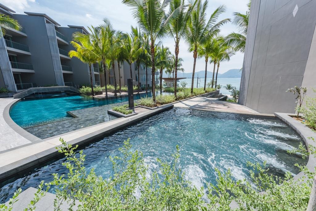 Патонг: Oceanfront Beach Resort