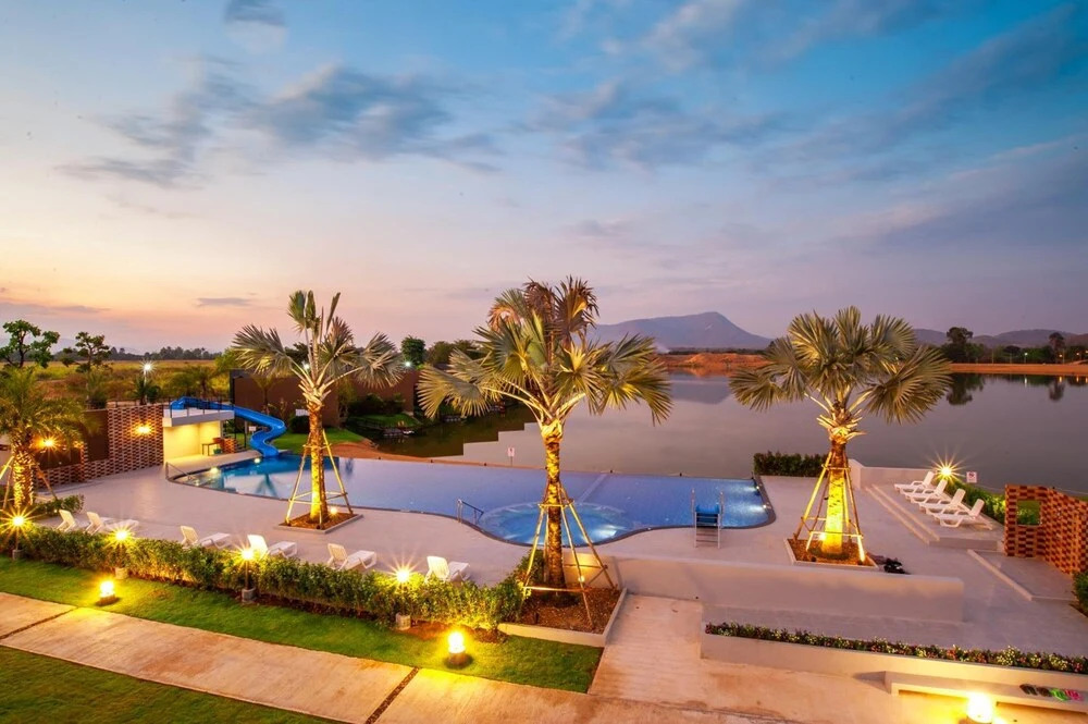 Нонг-Я-Плонг: Montoro Resort