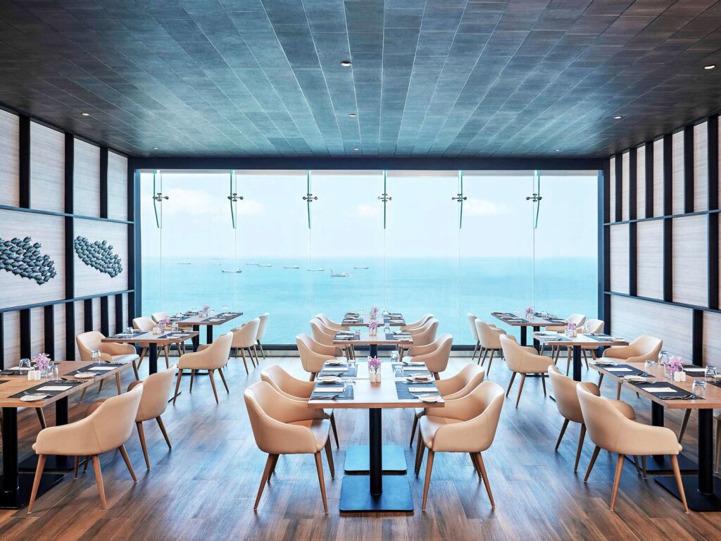 Сирача: Novotel Marina Sriracha & Koh Si Chang Hotel