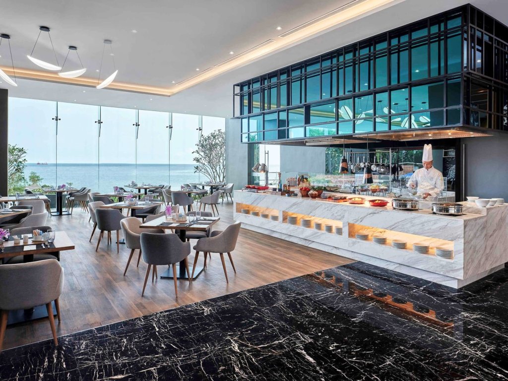 Сирача: Novotel Marina Sriracha & Koh Si Chang Hotel